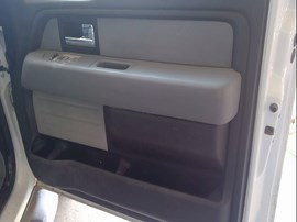 2013 FORD F-150, WHITE, EXTD CAB, 5.0L, AT, 4WD,   F25168